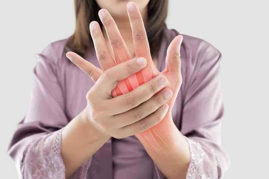 Artrit Nedir? Romatoid artritin belirtileri nelerdir?